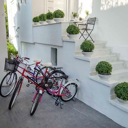 All You Need Is Nafplio Apartment Bagian luar foto