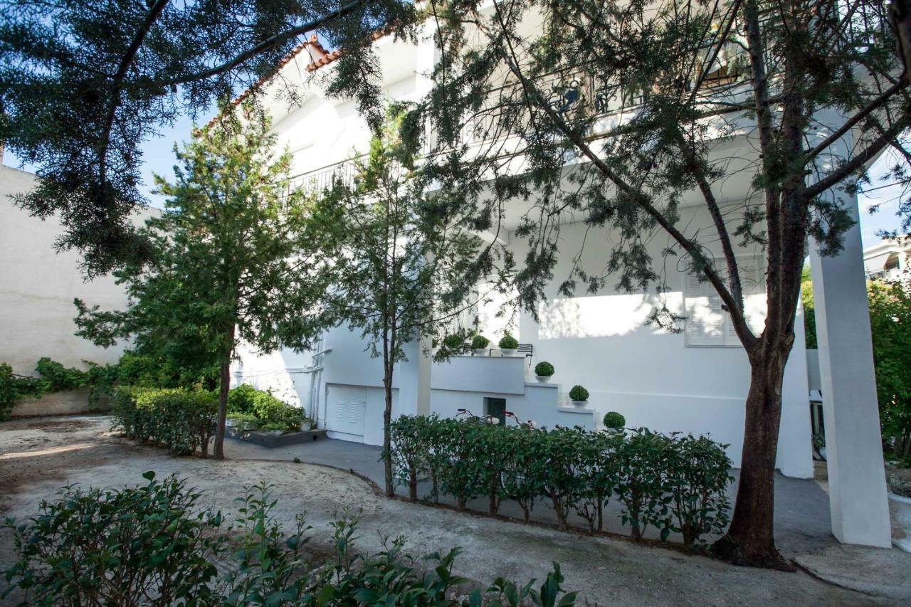 All You Need Is Nafplio Apartment Bagian luar foto