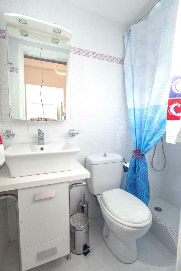 All You Need Is Nafplio Apartment Bagian luar foto